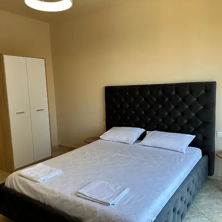 Lägenhet A&nd 2 Tirana